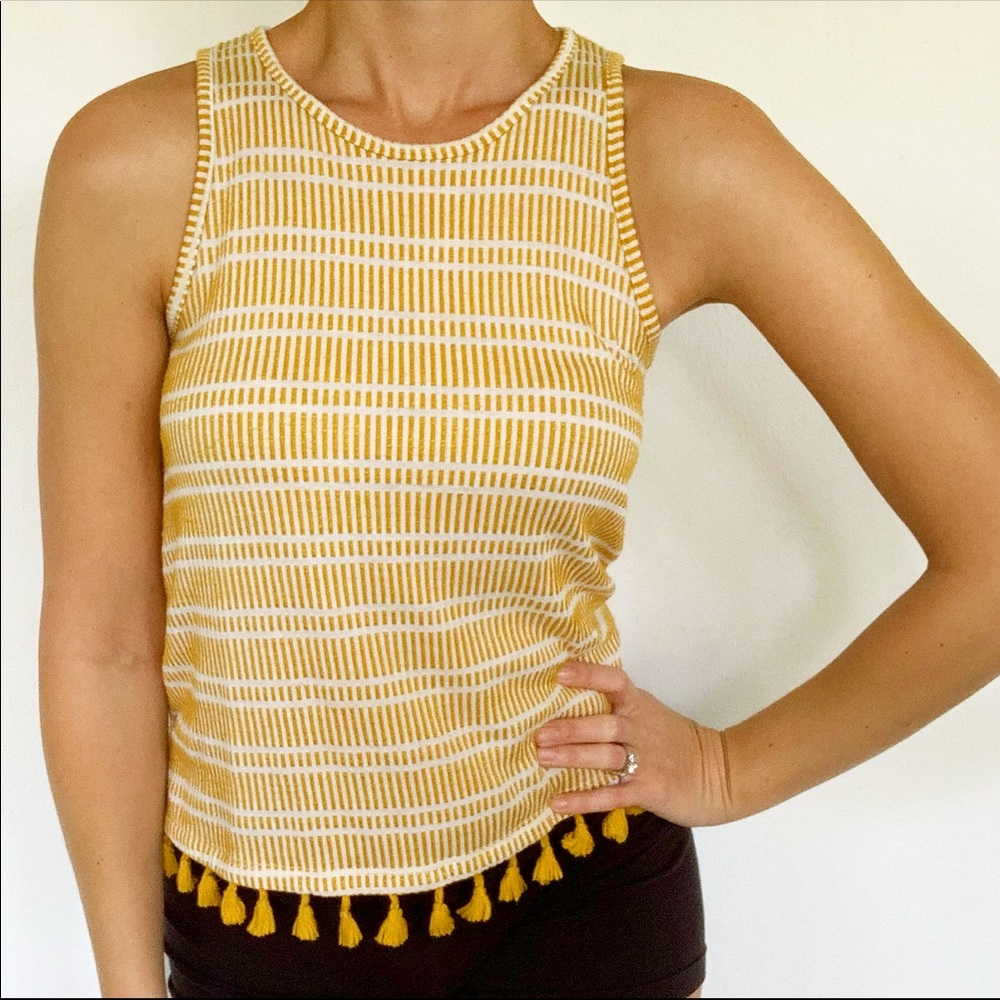 W5 yellow striped tassel hem tank size XS